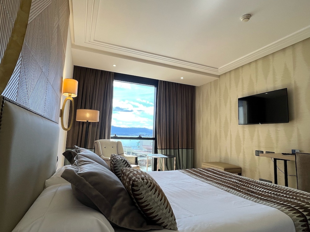 غرفة بإطلالة على البحر مفردة بسريرين منفصلين، Hotel Bahia 2/10