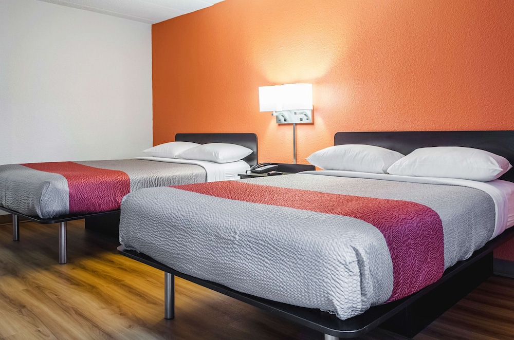 Motel6 Brockton, MA 9/29