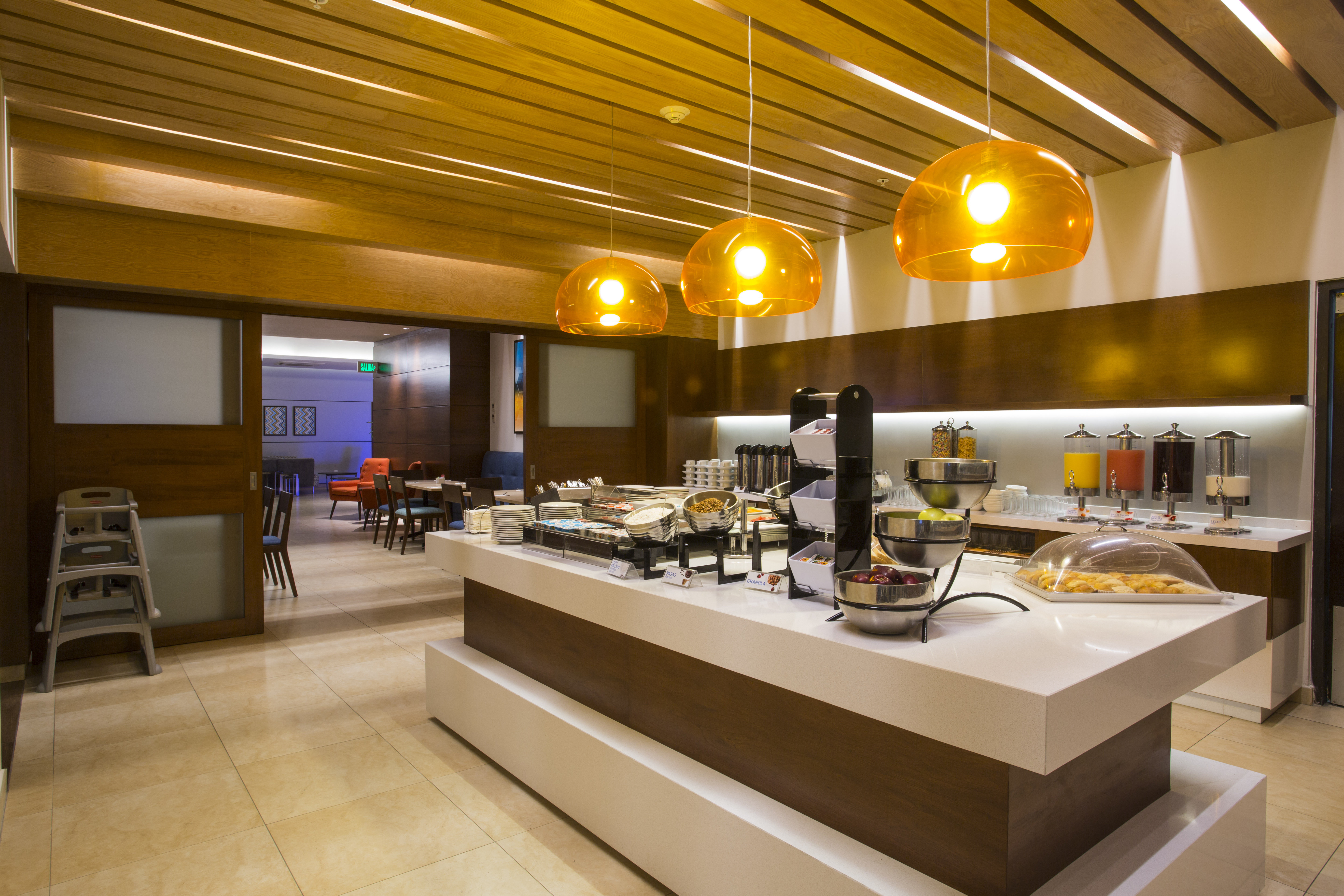 Holiday Inn Express Merida 6/50