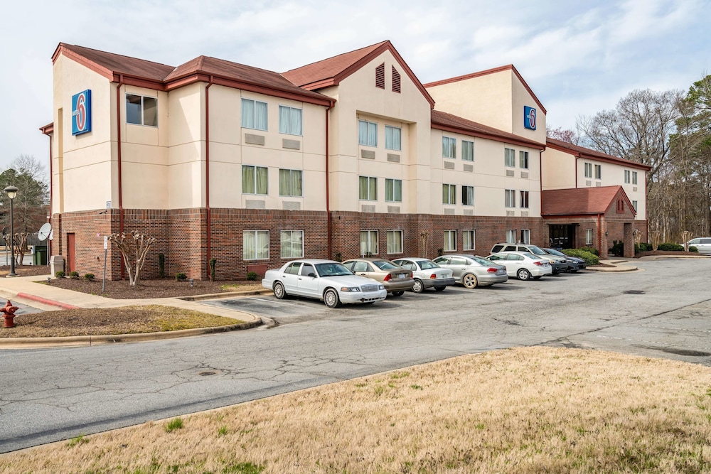 Motel6 Rocky Mount, NC 40/47
