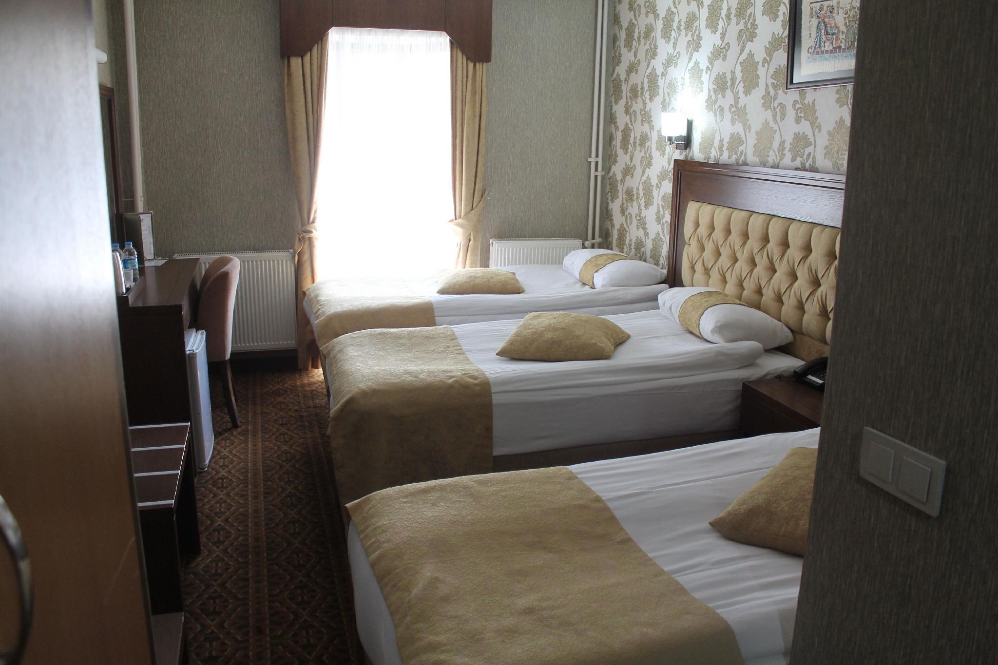 Rest Hotel 9/23