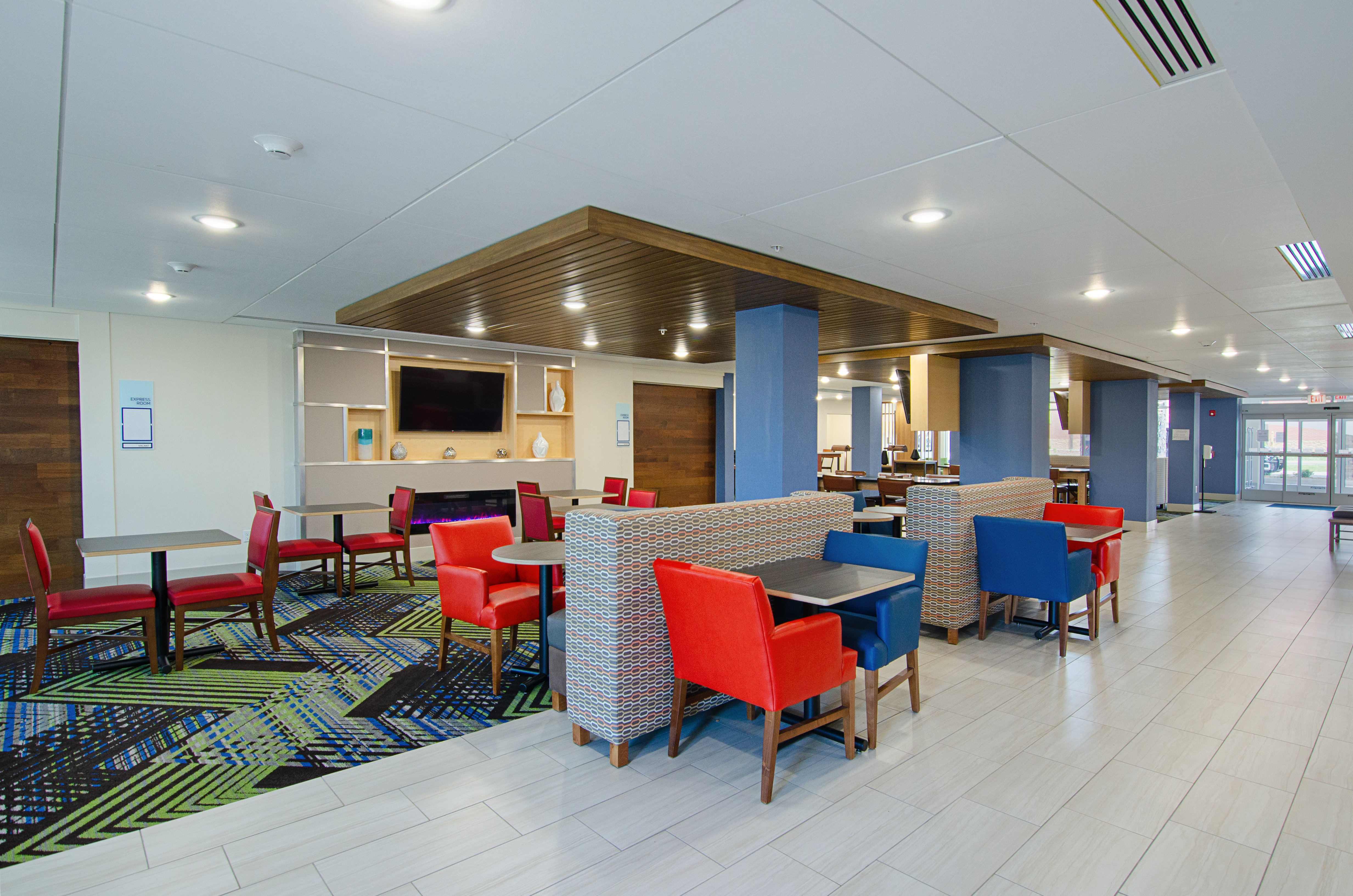 Holiday Inn Express And Suites Abingdon 40/62