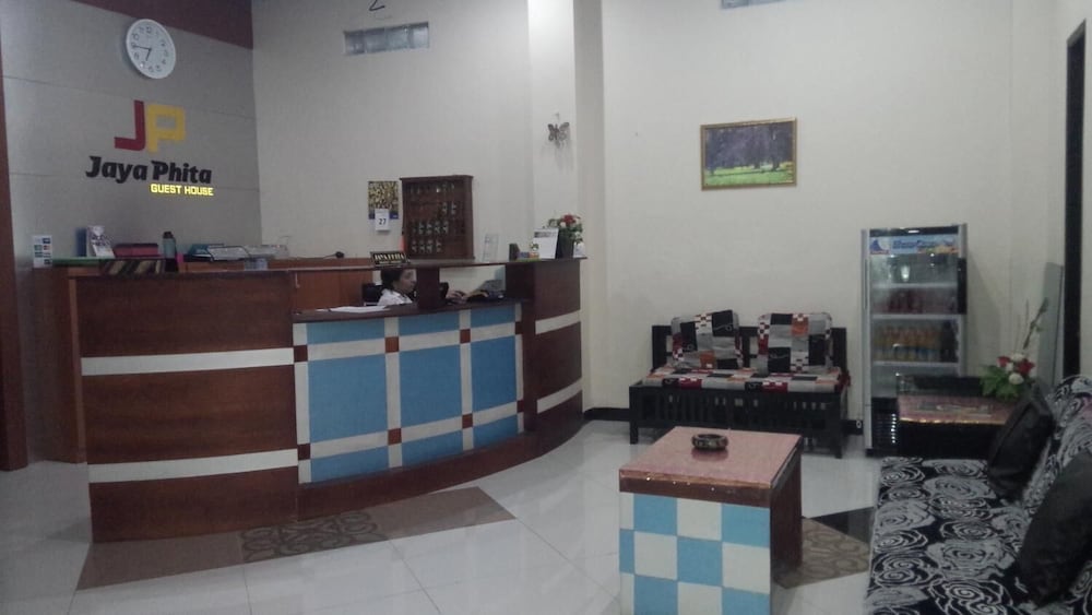 Jaya Phita Guest House 4/32