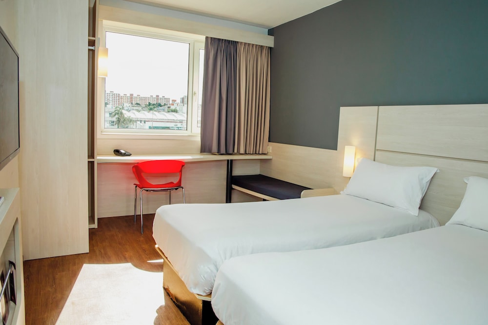 STANDARD, TWIN BEDS