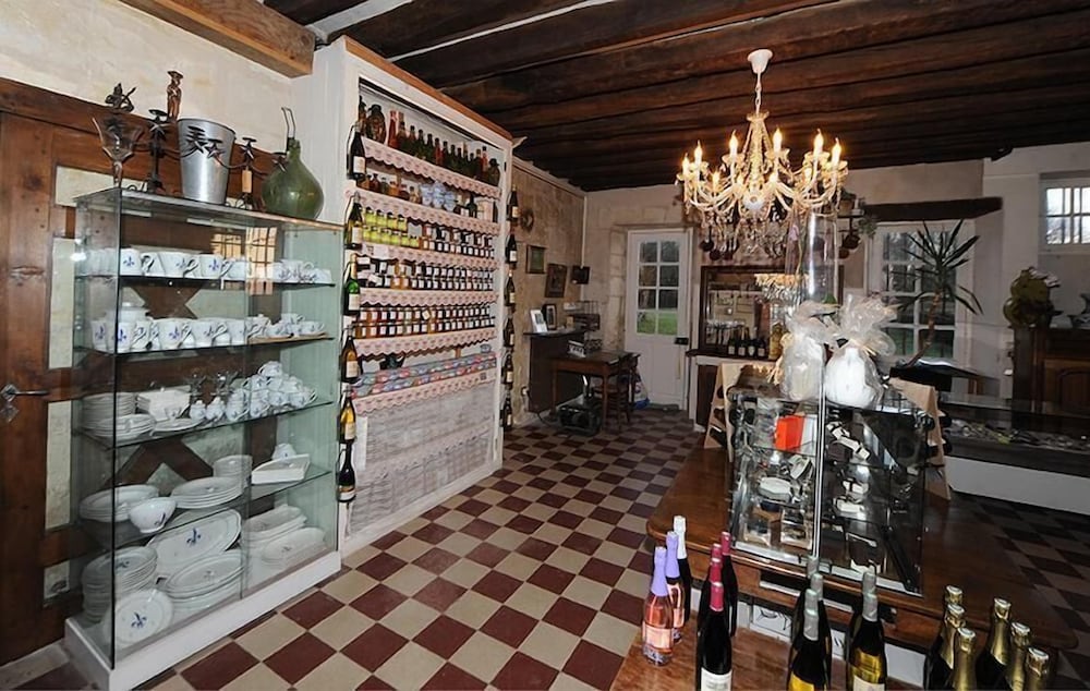 CHATEAU DE JALLANGES 40/61