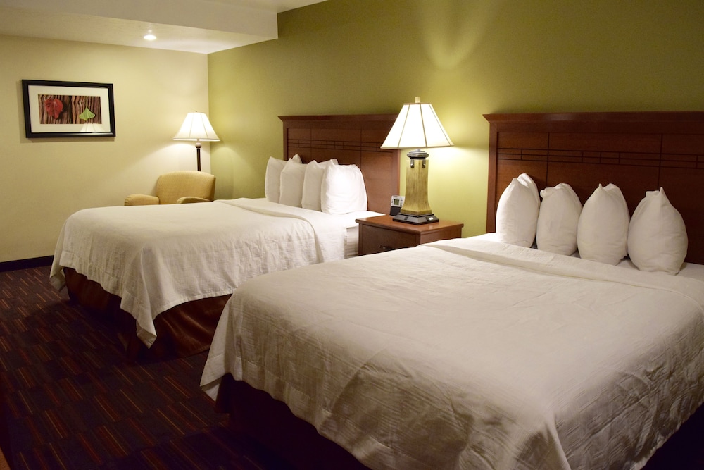 Town & Country Inn 18/50