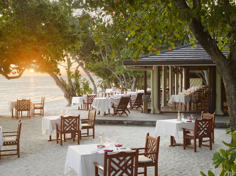 Royal Island Resort and Spa 66/78