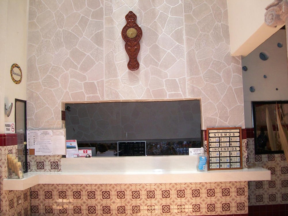 Hotel El Carmen 14/59