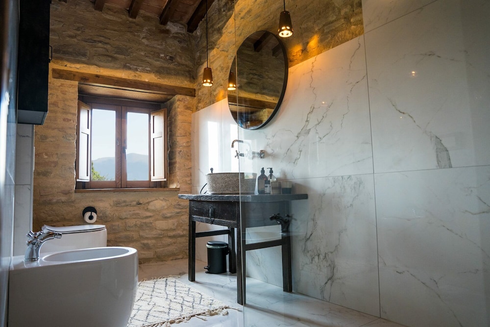 Borgo Castello Panicaglia 32/35