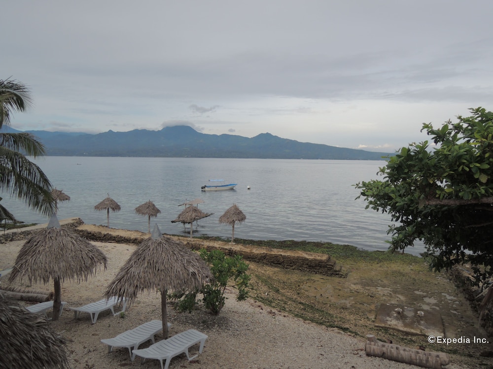 New Ocean Terrace Beach Resort 16/24