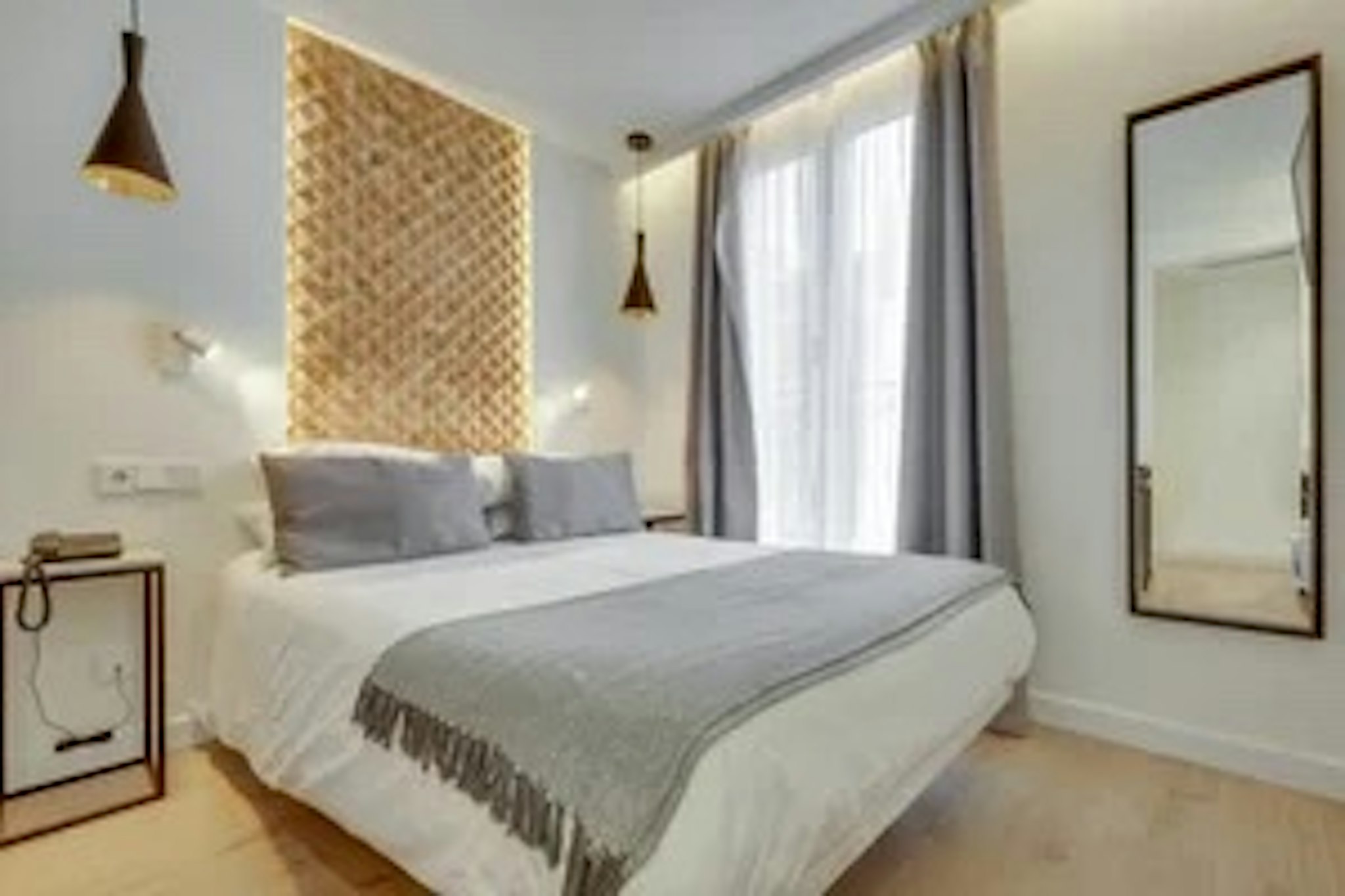 COMFORT, DOUBLE BED