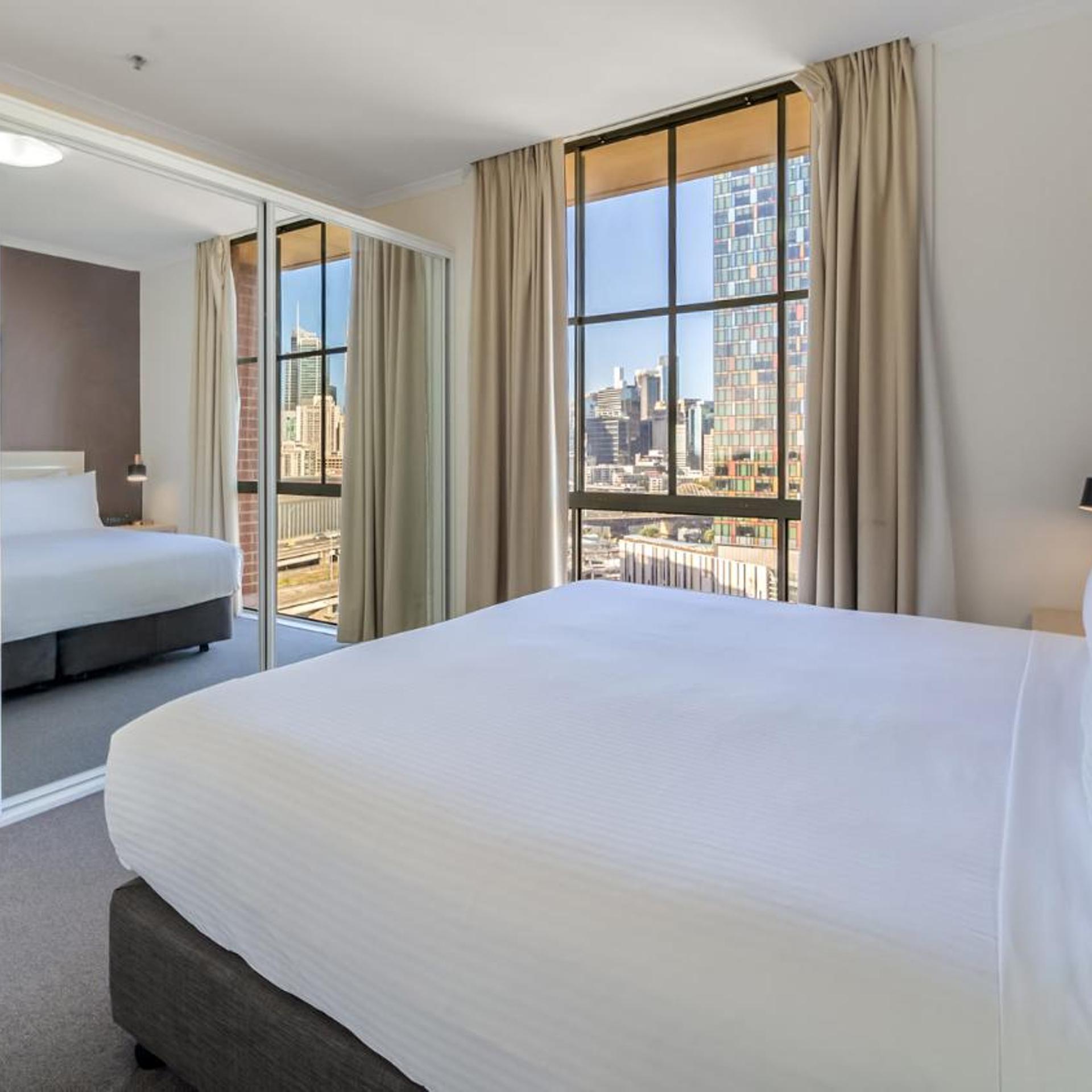 2 Bedrooms, Executive, Apartment, City Skyline View