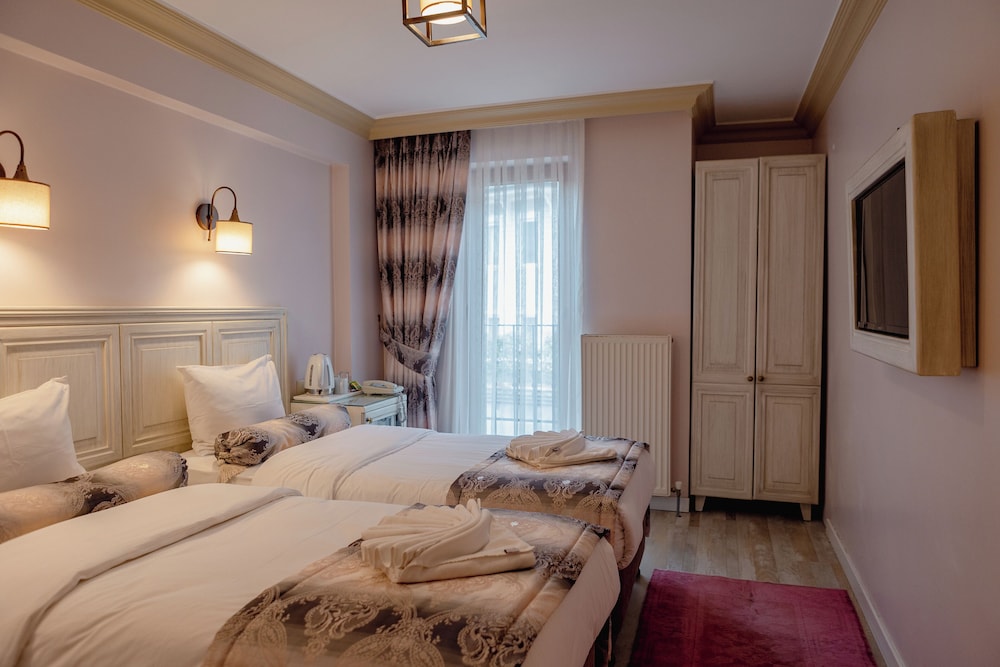 STANDARD, TWIN BEDS