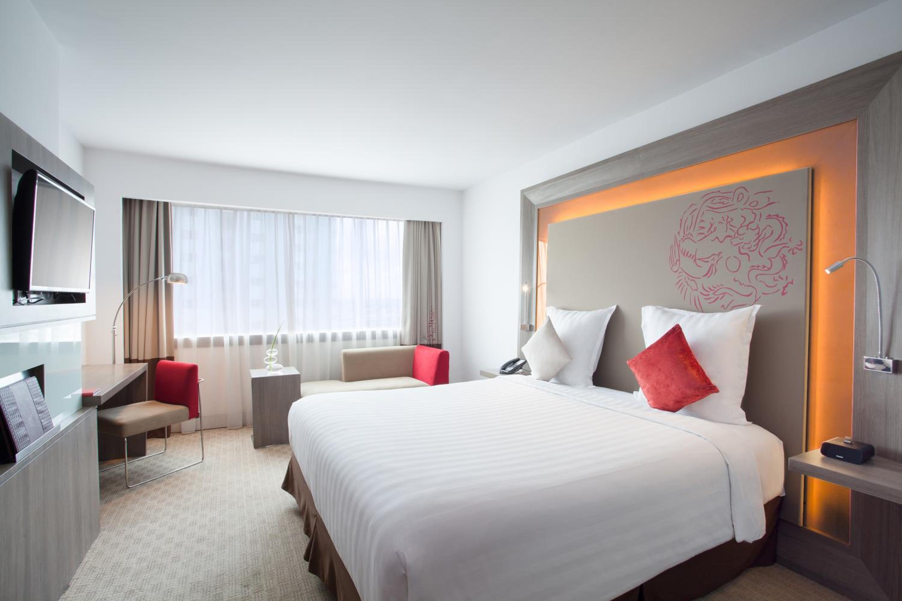 غرفة تنفيذية بسرير مزدوج، Novotel Jakarta Gajah Mada 4/9