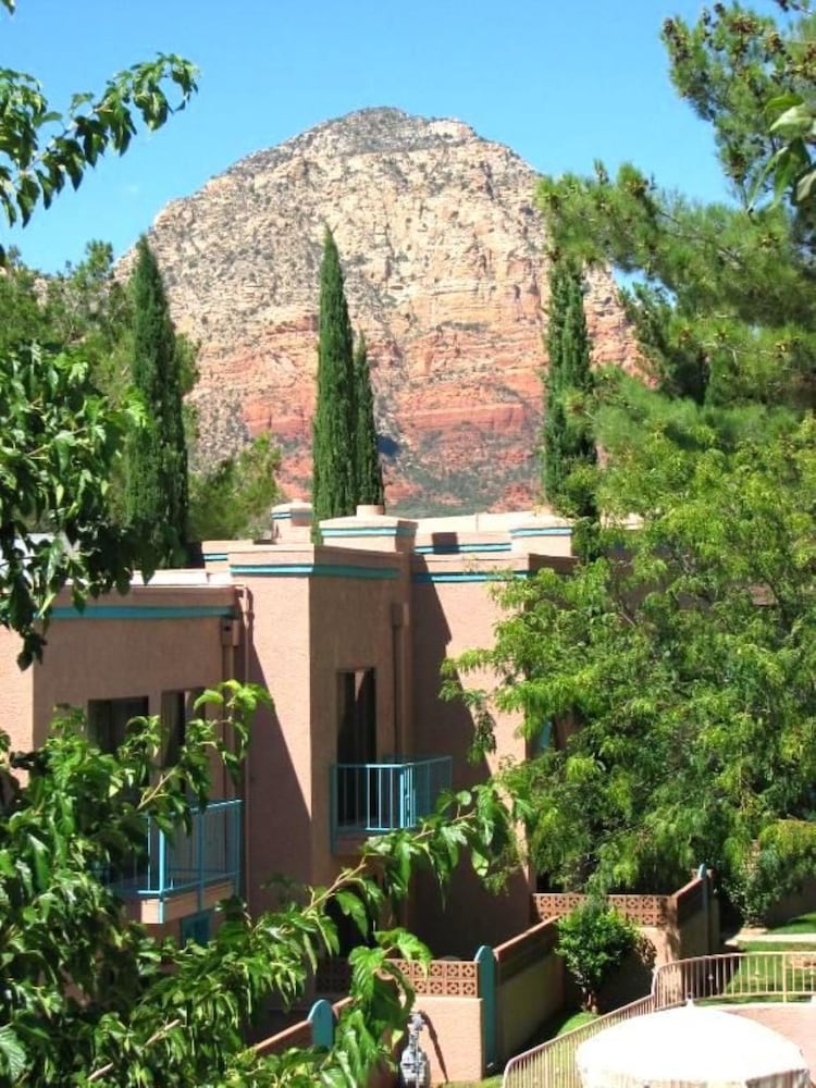 Villas of Sedona, a VRI resort 2/66