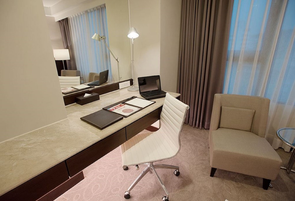 Best Hotel 40/63
