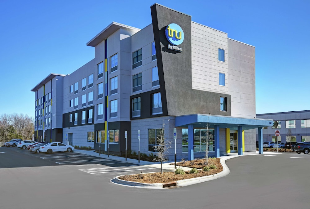 TRU BY HILTON BURLINGTON NC in BURLINGTON - NC