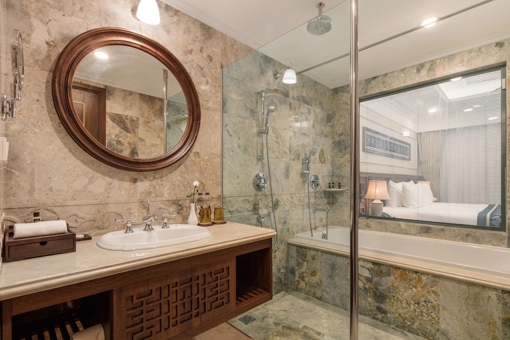 Silk Path Grand Resort & Spa Sapa 46/46