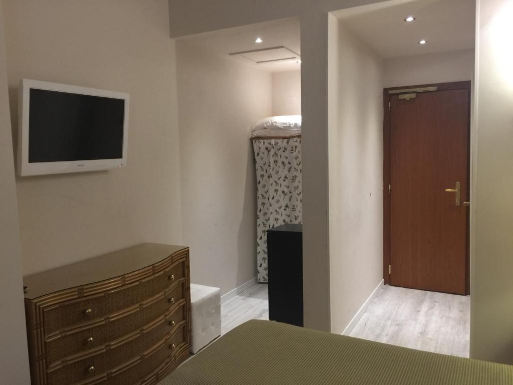 Hotel Corallo Montecatini Terme 42/48