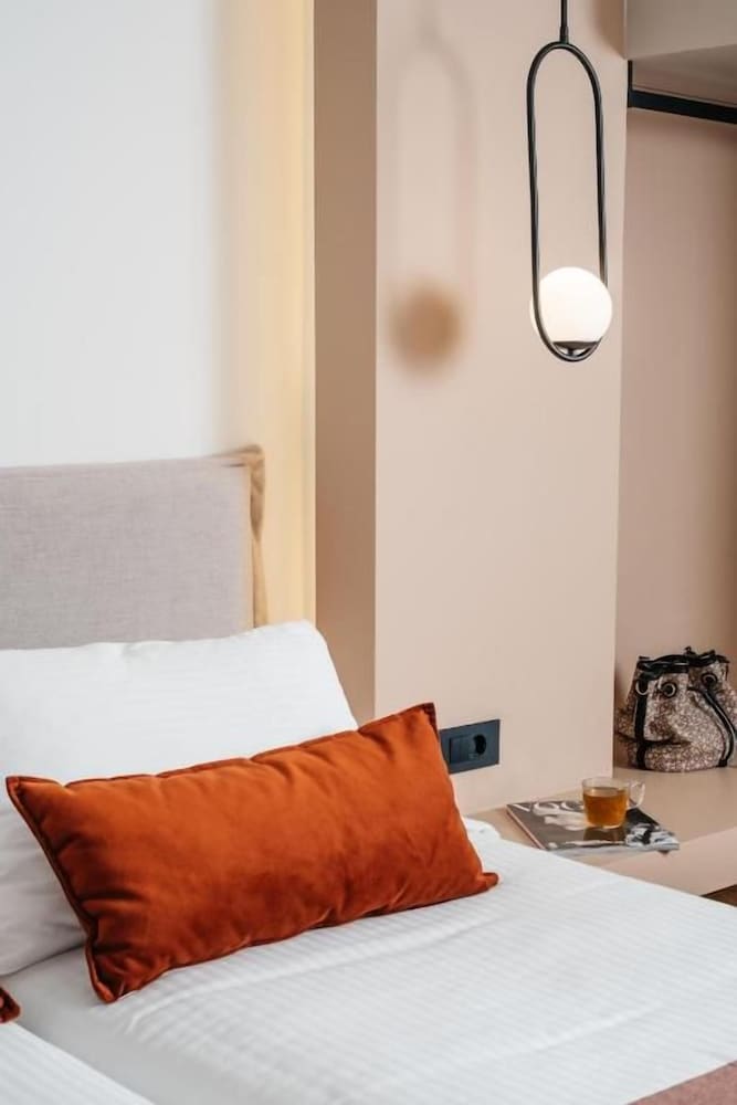 The City Hotel and Suites - Adults Only 32/61