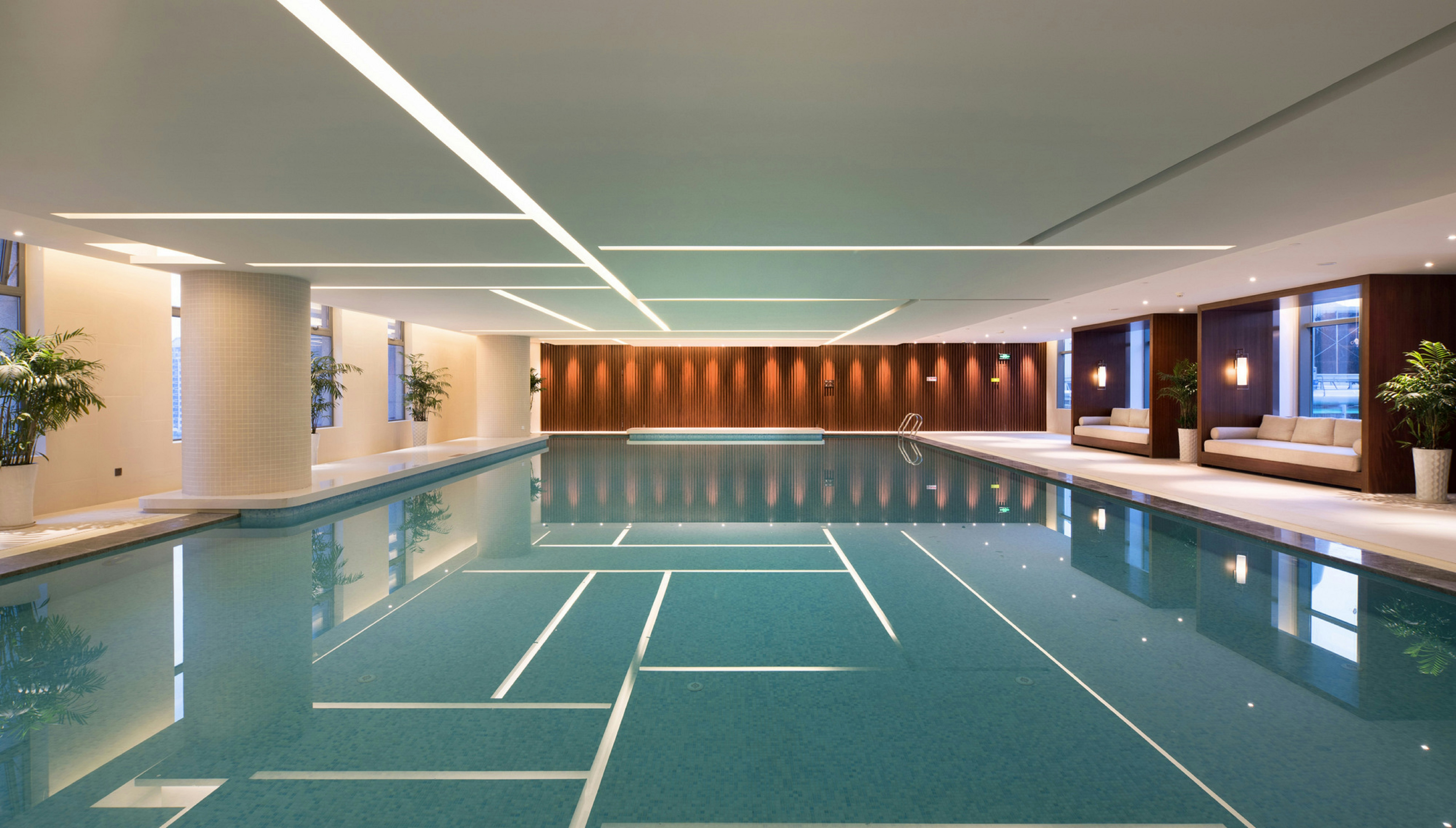 DoubleTree by Hilton Ningbo Beilun 25/58