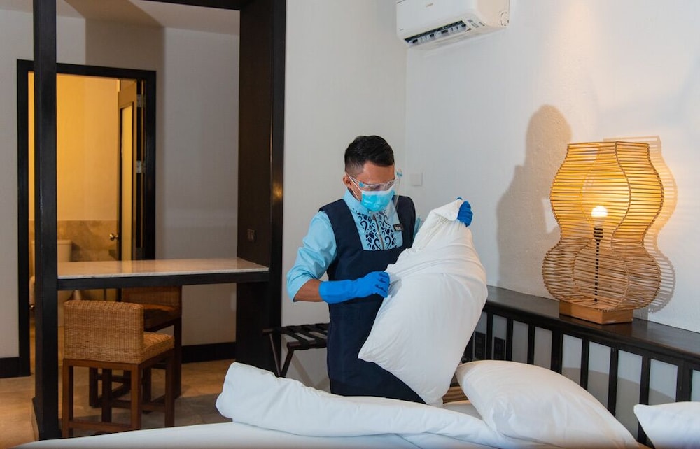 The Henry Resort Dumaguete 7/37