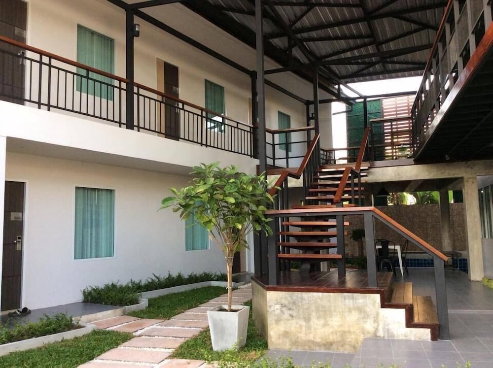 HOMEY DORMY CHIANGRAI 4/43