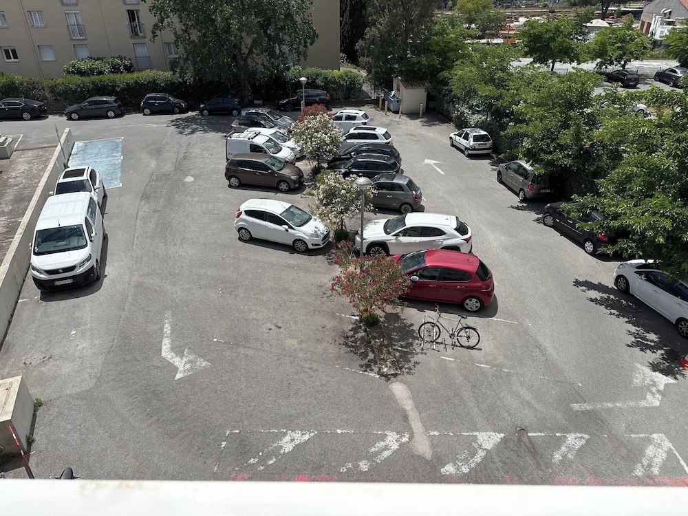 Ibis budget Frejus Saint Raphael Centre et Plage 56/64