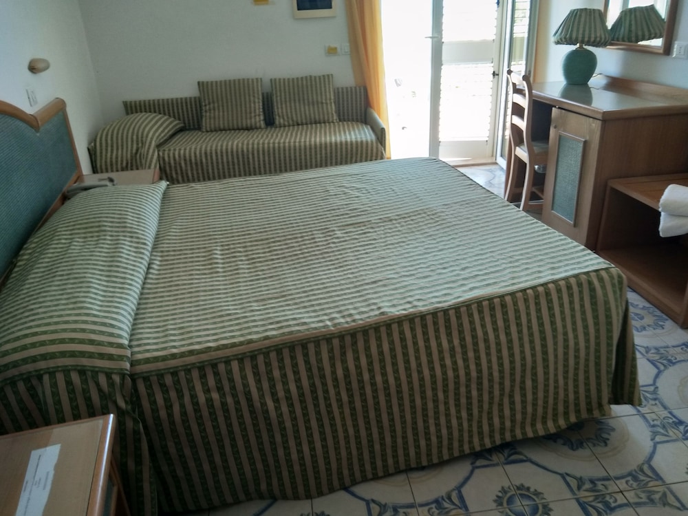 Hotel Terme Tramonto d oro 34/50
