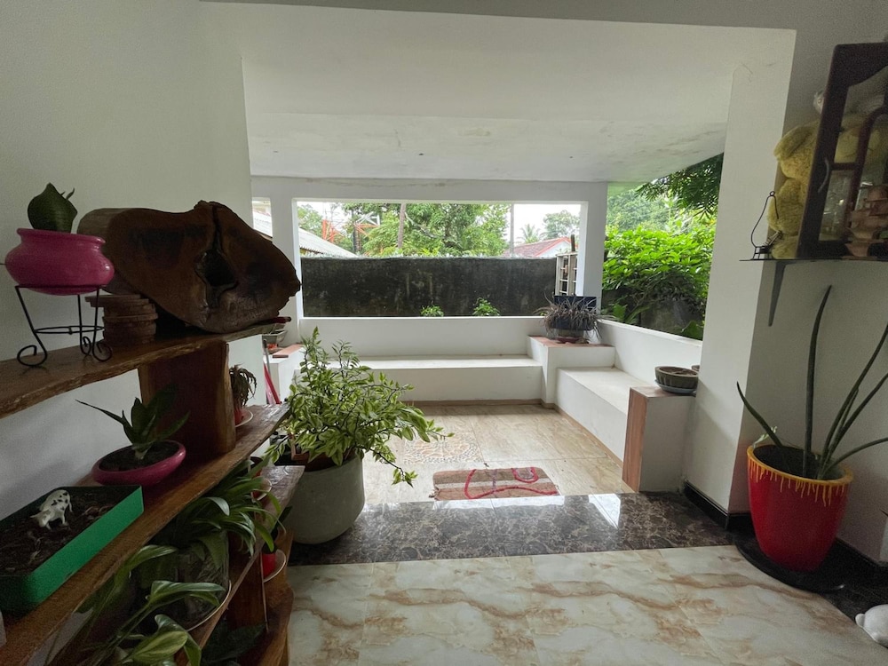 Rock Cascade Home Stay 32/50