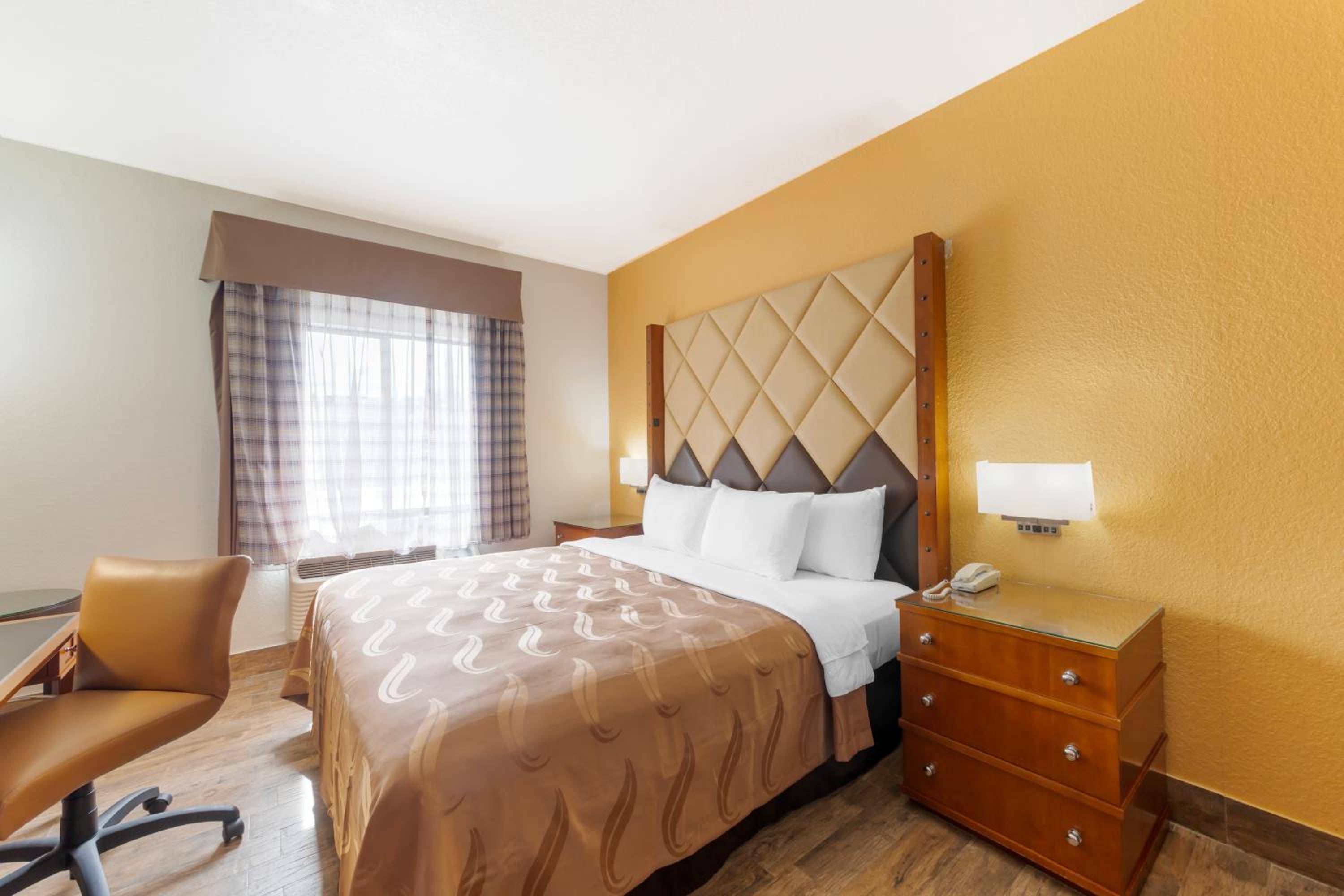 غرفة خارجية بسرير كينج، Quality Inn Florida City - Gateway To The Keys 3/7