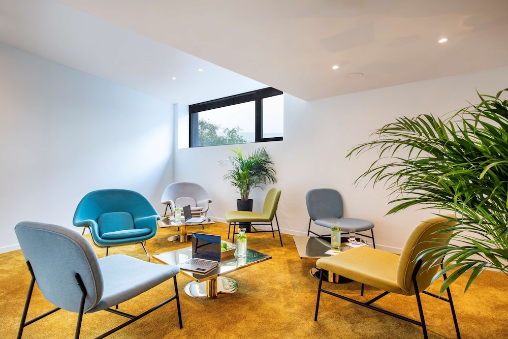 Golden Tulip Design Tbilisi 26/55
