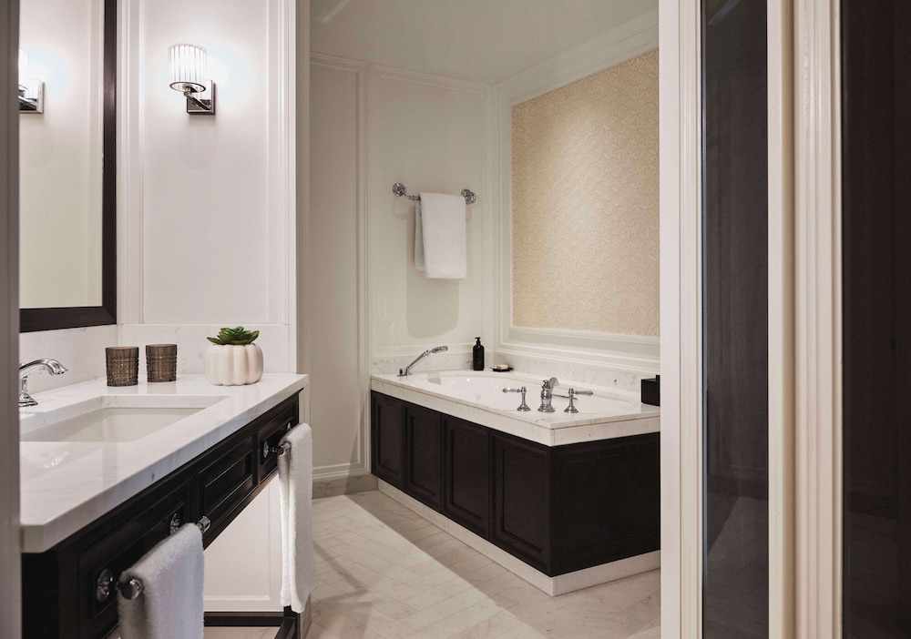 PARK HYATT LONDON RIVER THAMES 47/50