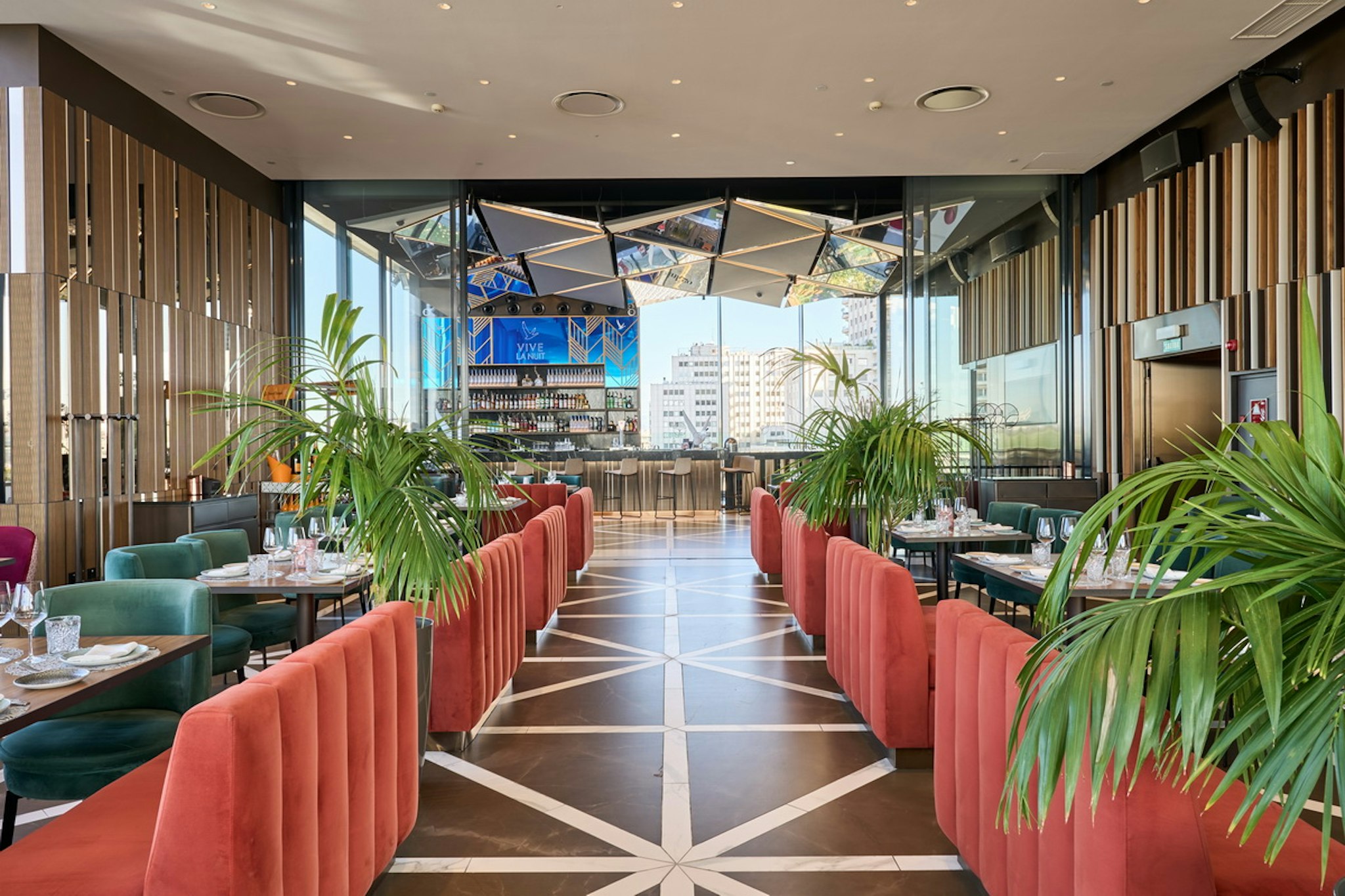 Vp Plaza Espana Design 40/46