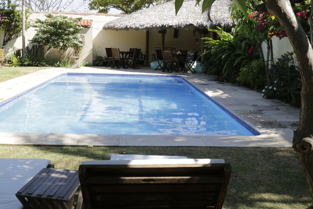 Villa Roma Beach Hotel 34/36