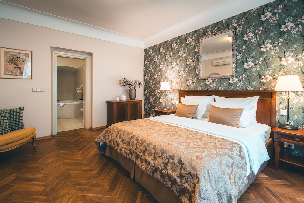 Appia Hotel Residence 12/50
