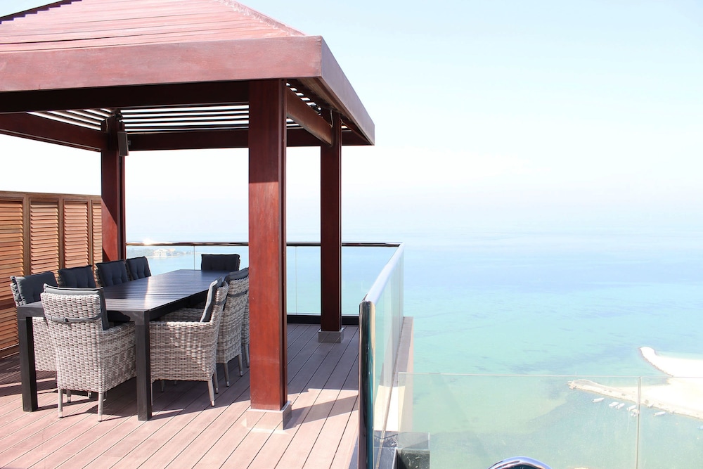Lagoona Beach Luxury Resort And Spa in Jid Hafs