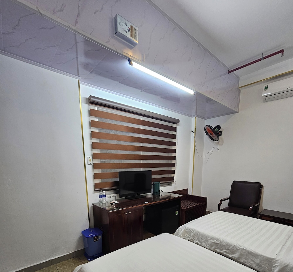 STANDARD, TWIN BEDS