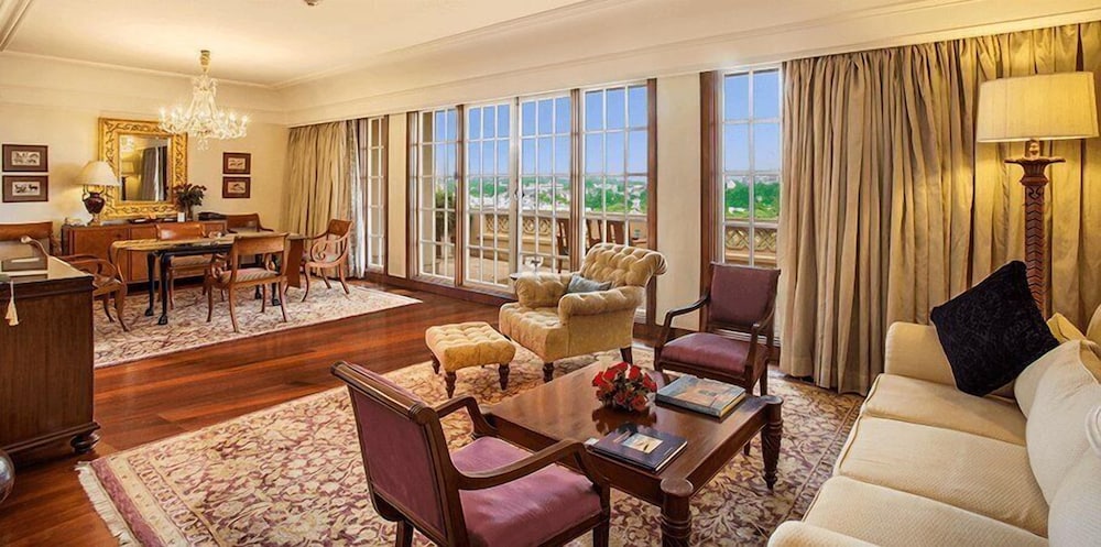 Oberoi Amarvilas 38/73