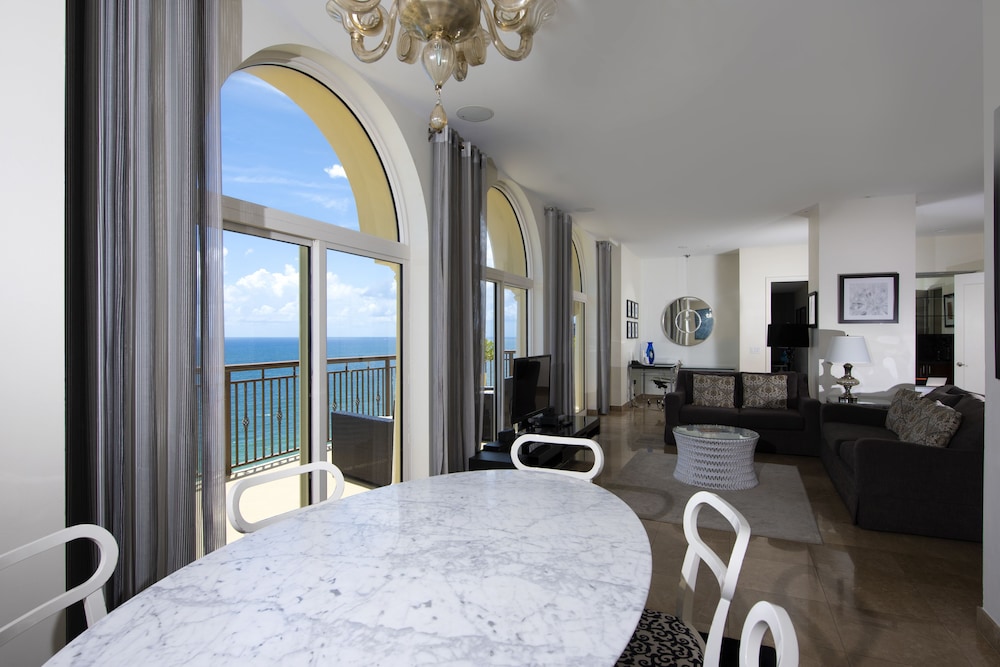 Atlantic Hotel and Spa 22/75