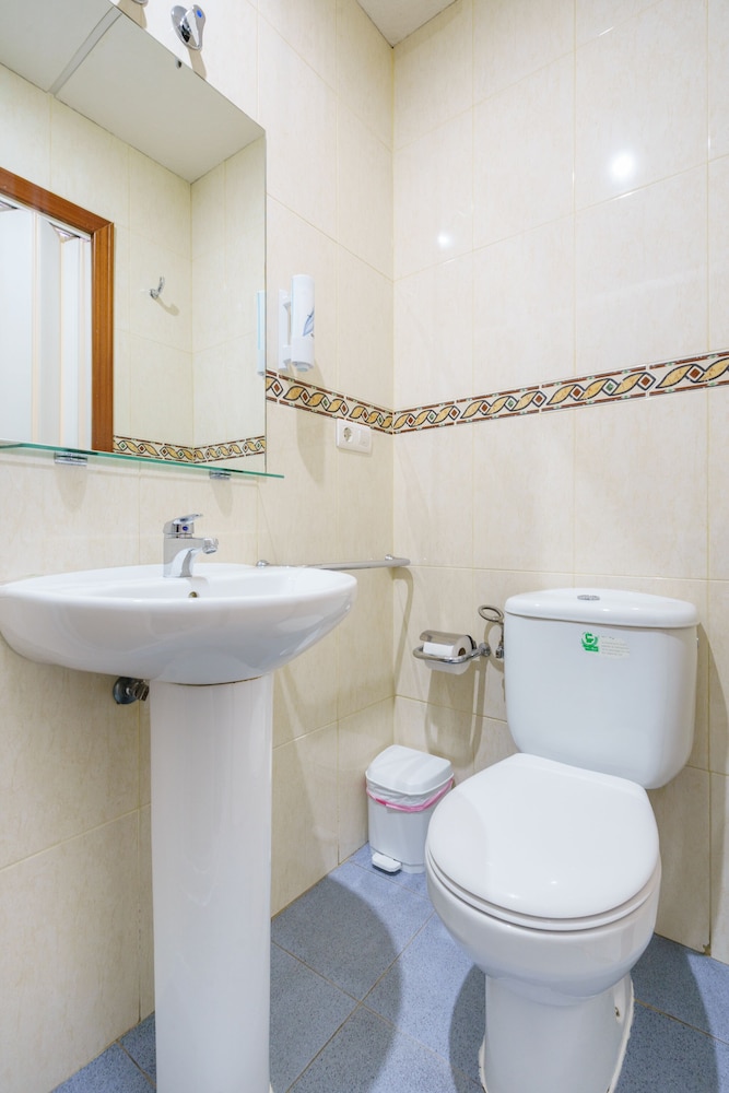 La Perla Granada Suites 44/52