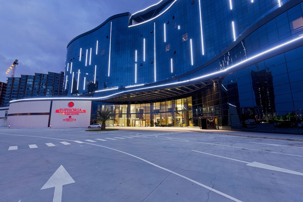 Euphoria Batumi Convention And Casino Hotel 58/63
