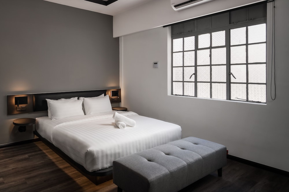 Modern Hotel Georgetown 31/45