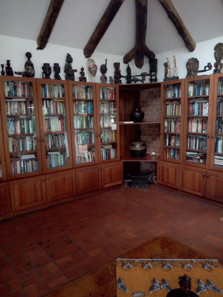 Chaminuka Luxury Lodge 19/28
