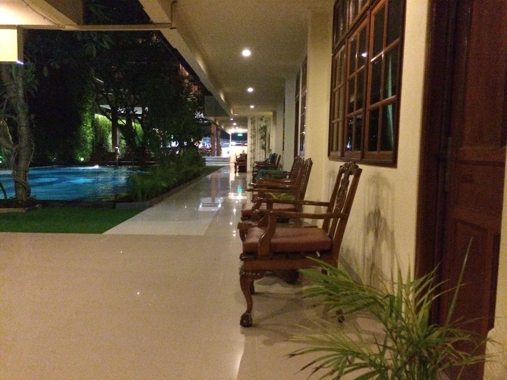 Green Garden 46/50