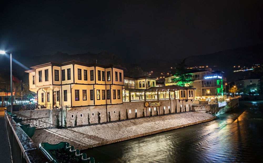 Sarikonak Boutique & Spa Hotel 32/34