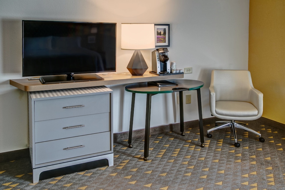 Holiday Inn Rocky Mount I 95 At Us 64 46/49