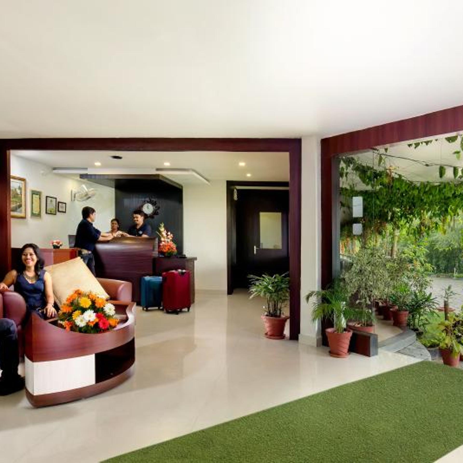 Munnar Tea Country Resort 24/47