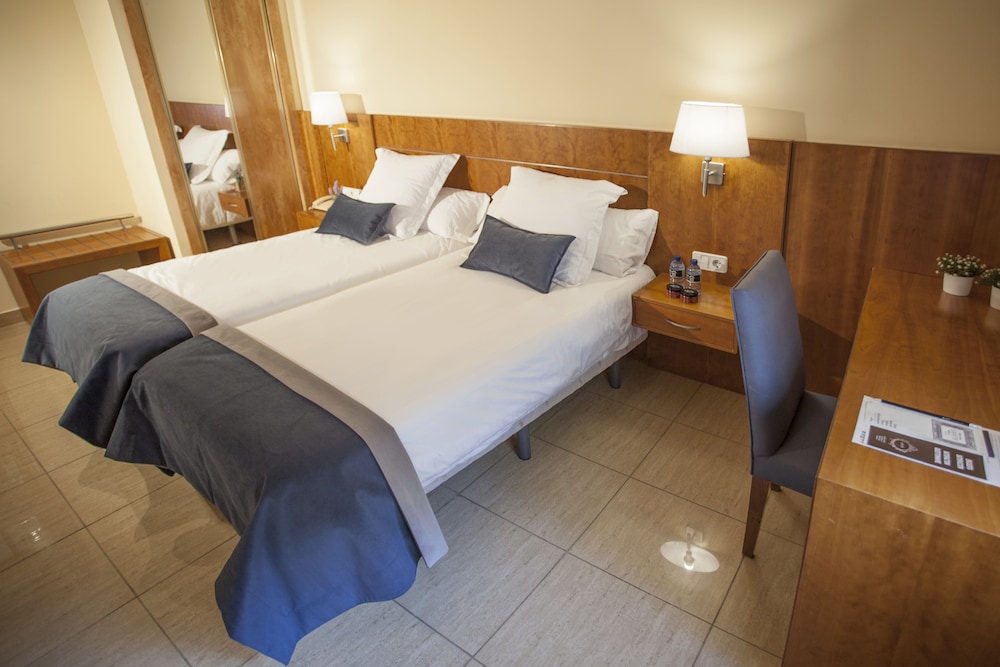 Hostal Savoy 20/68