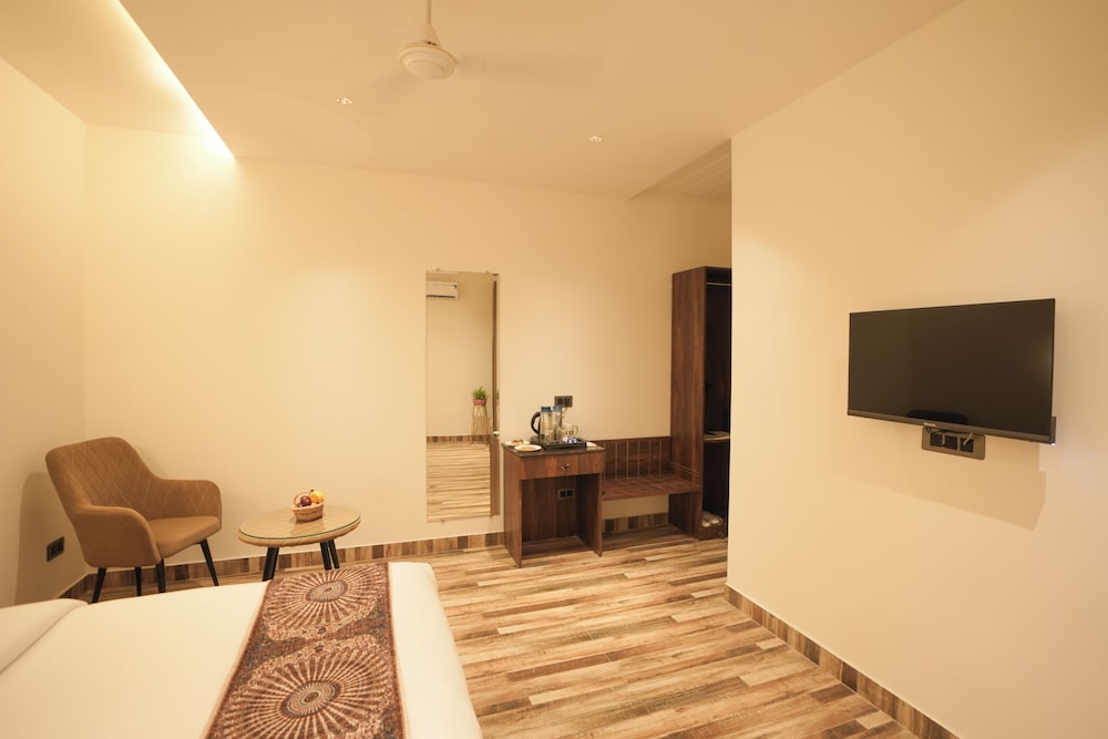 One Earth Elegant Amritsar 23/26